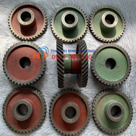 BÁNH RĂNG CHÂN CỌC MÁY FA458A